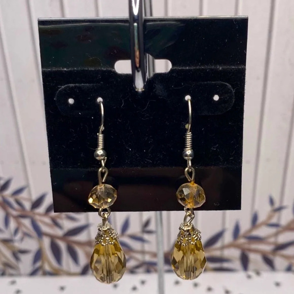 NEW Light Amber Beaded Tear Drop Earrings - Picture 1 of 5